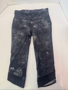 Under Armour Black Speckle Athletic Capris